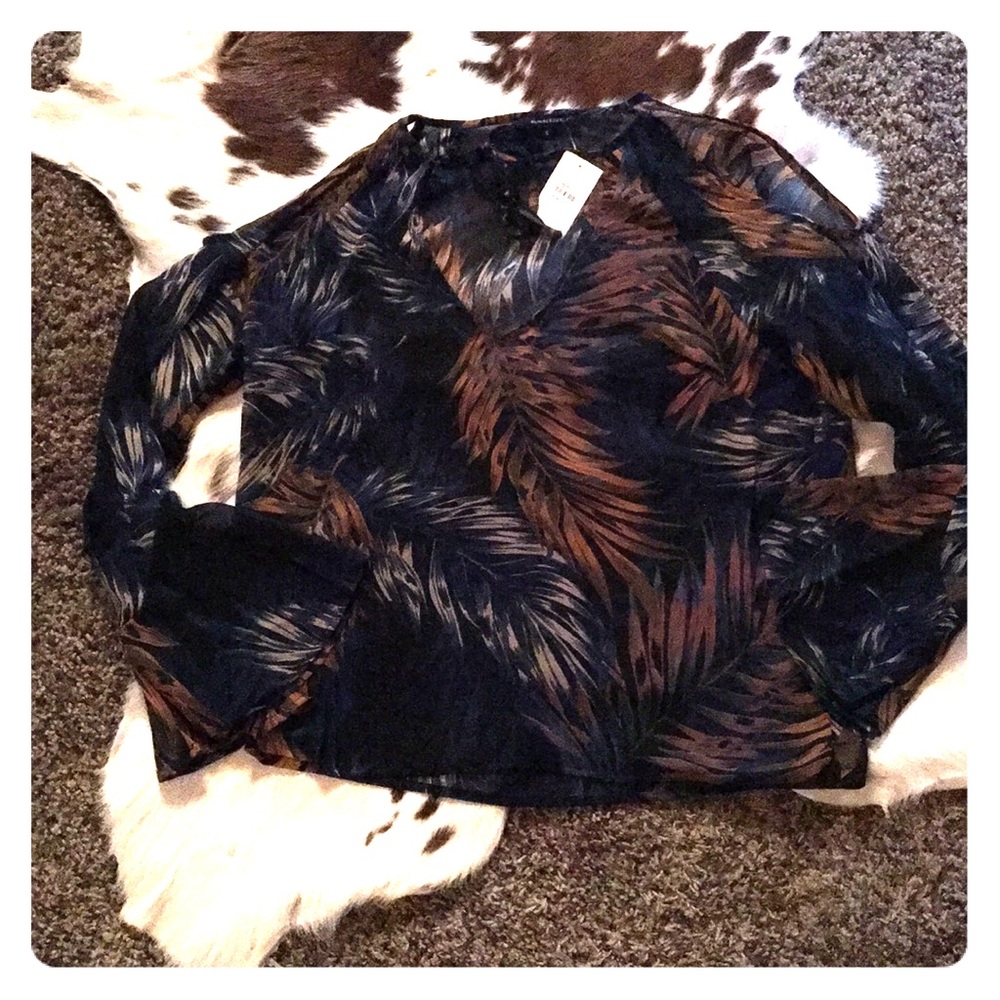 Olivaceous Top NWT